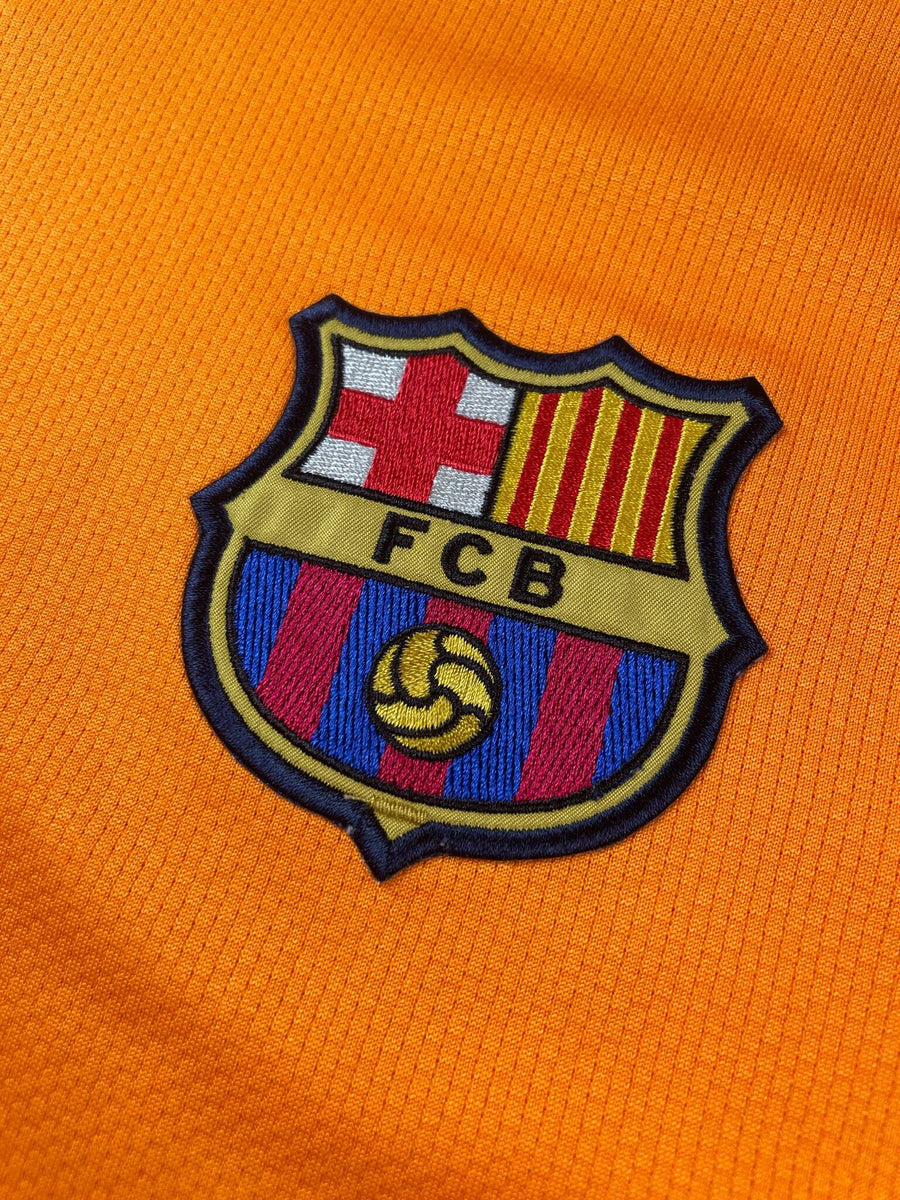 2006/7 Barcelona Ronaldinho #10 Away Shirt (XL)