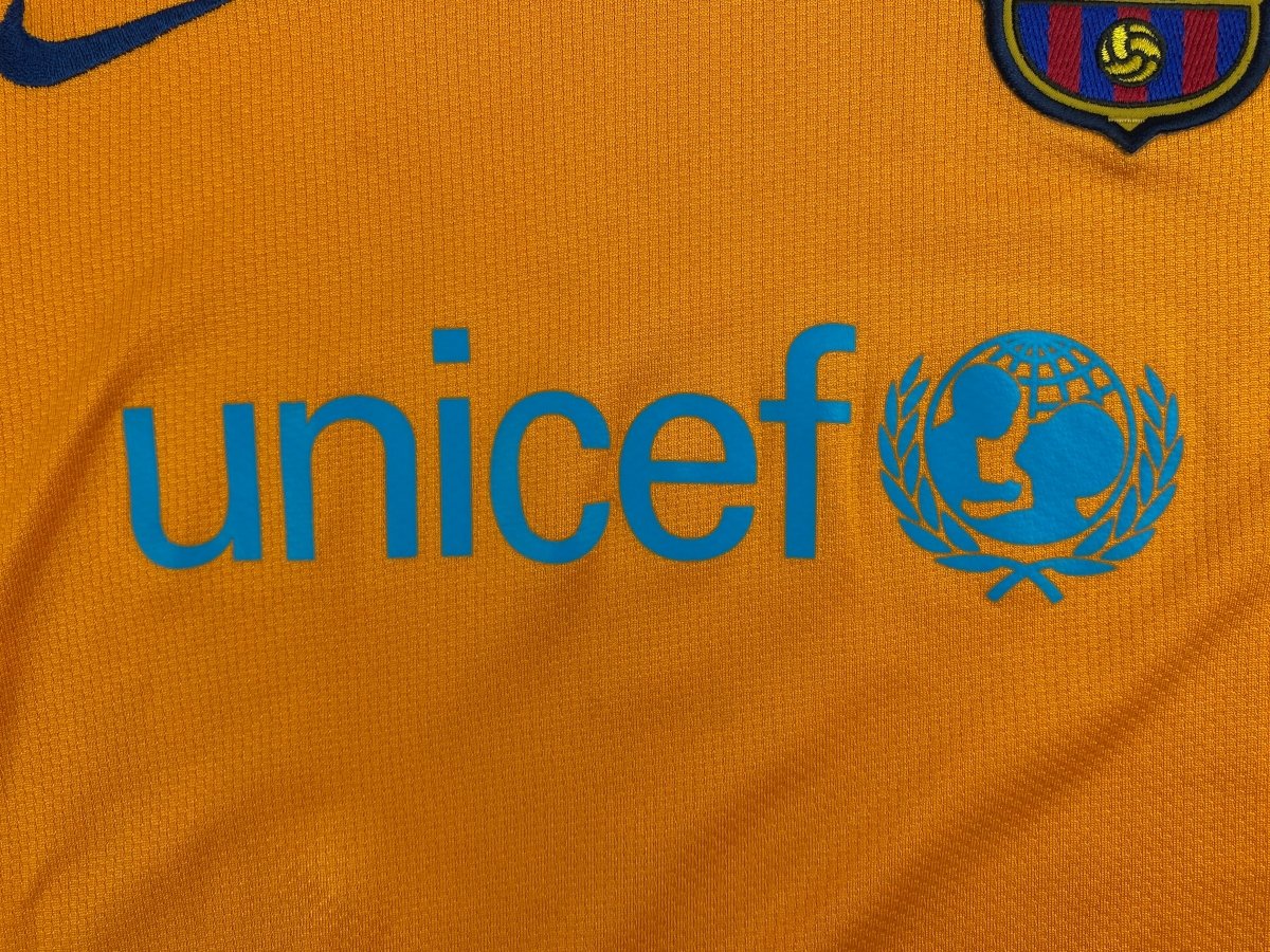 FC Barcelona Away Shirt 2006/07 - 9/10 - XL Kids