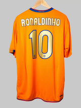 FC Barcelona Away Shirt 2006/07 Ronaldinho 10 (XL)
