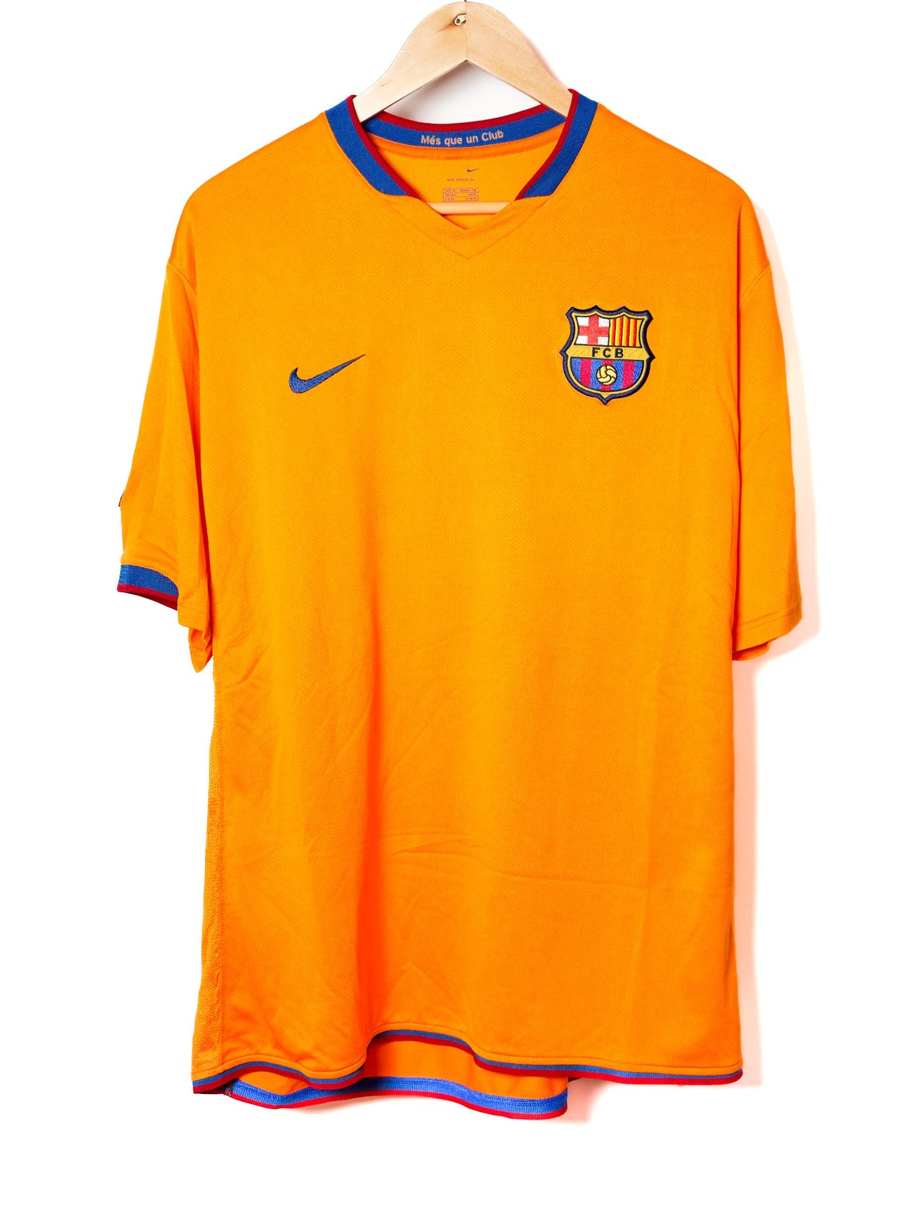 FC Barcelona Away Shirt 2006/07 Ronaldinho 10 (XL)