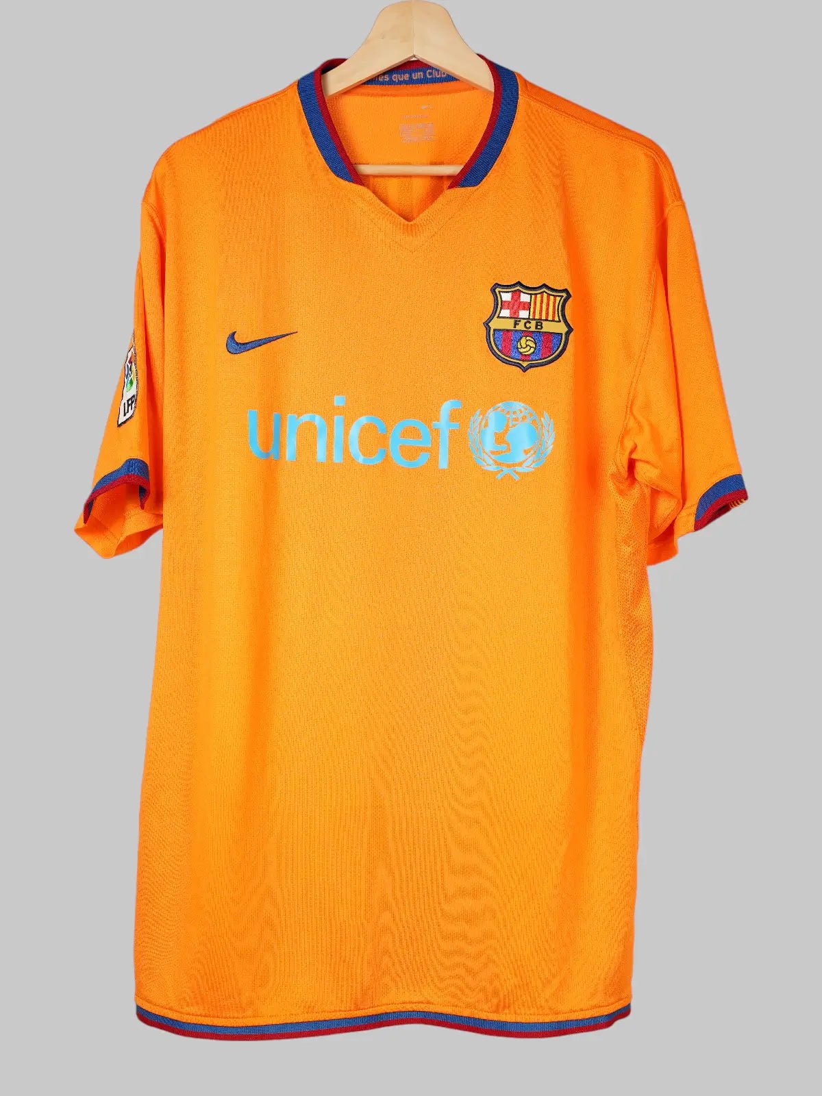 2006/7 FC Barcelona Ronaldinho #10 Away Shirt (XL) Nike – First11
