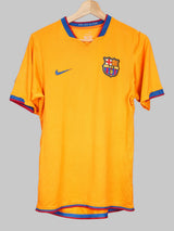 FC Barcelona Away Shirt 2006/8 Ronaldinho 10 (S)