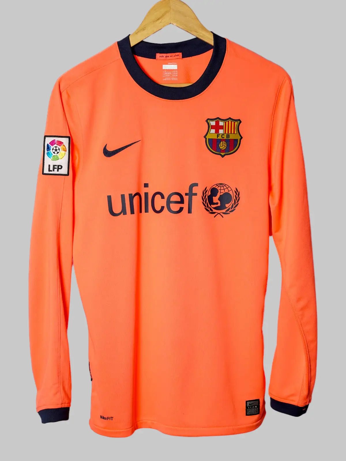 FC Barcelona Away Shirt 2009/10 L/S Messi 10 (S)