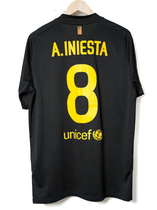 FC Barcelona Away Shirt 2011/12 A.Iniesta 8 (L)