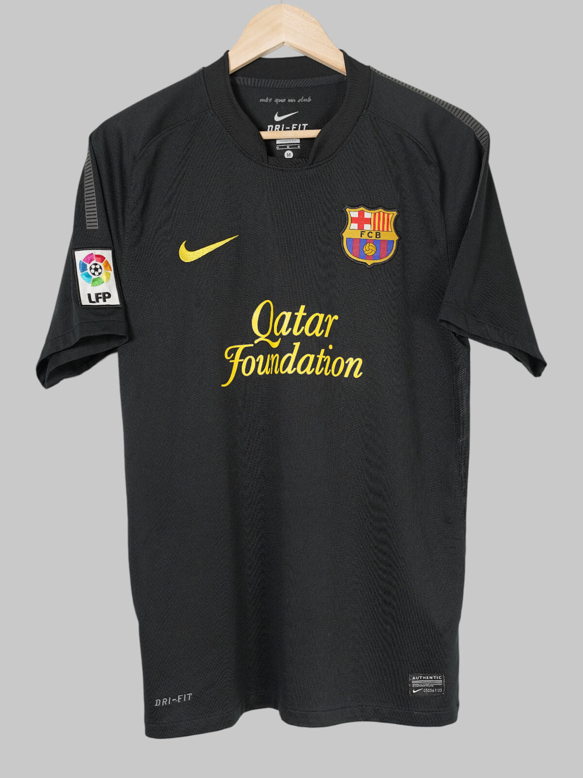 2011/12 Barcelona Puyol #5 Away Shirt (M) Nike | First11