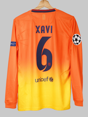FC Barcelona Away Shirt 2012/13 Xavi 6 Player Issue (M)