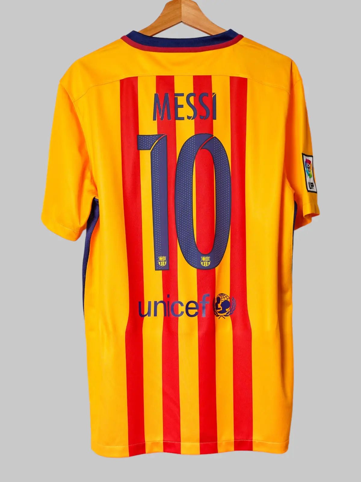 FC Barcelona Away Shirt 2015/16 Messi 10 (L)