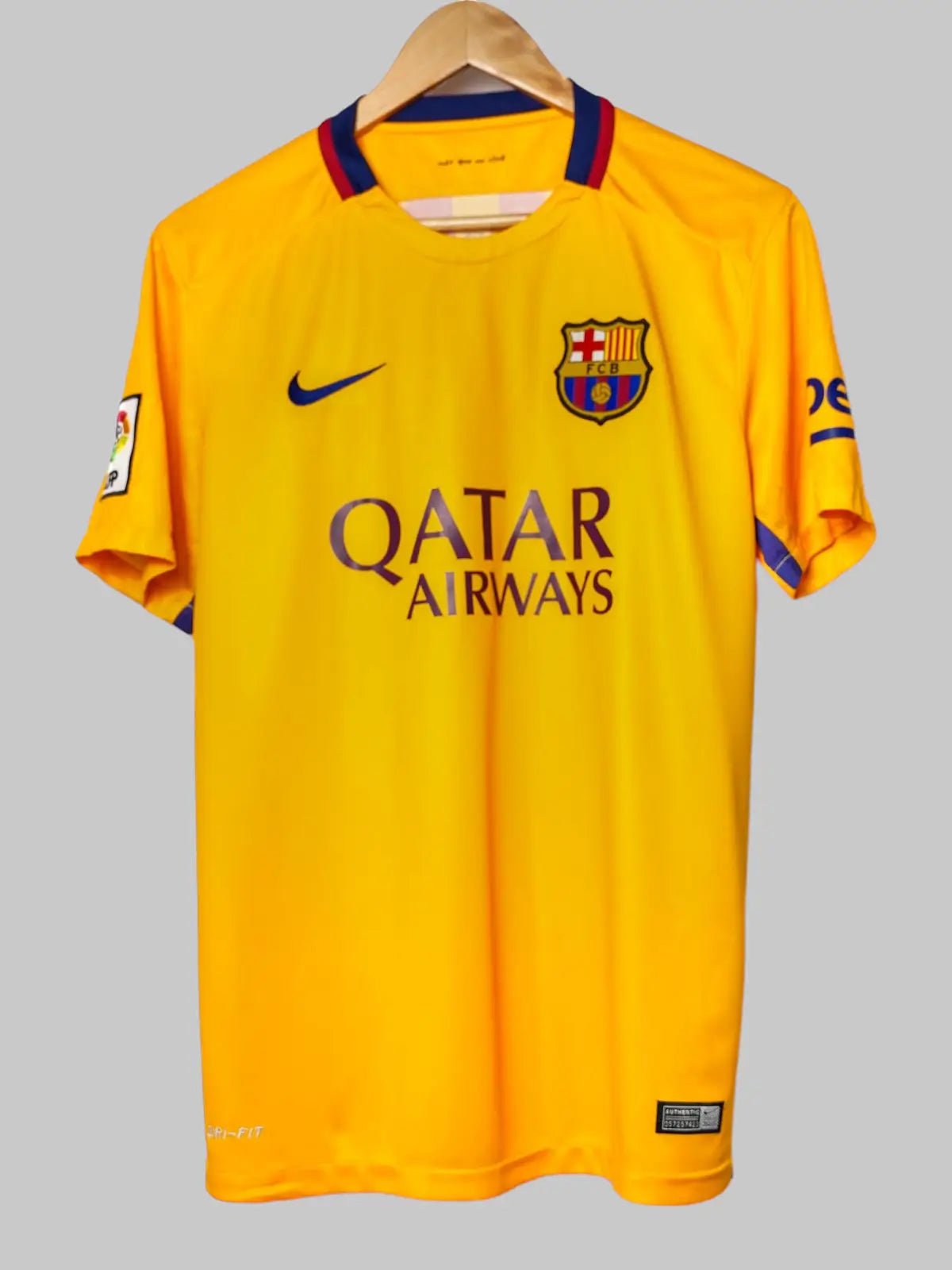 FC Barcelona Away Shirt 2015/16 Messi 10 (M)