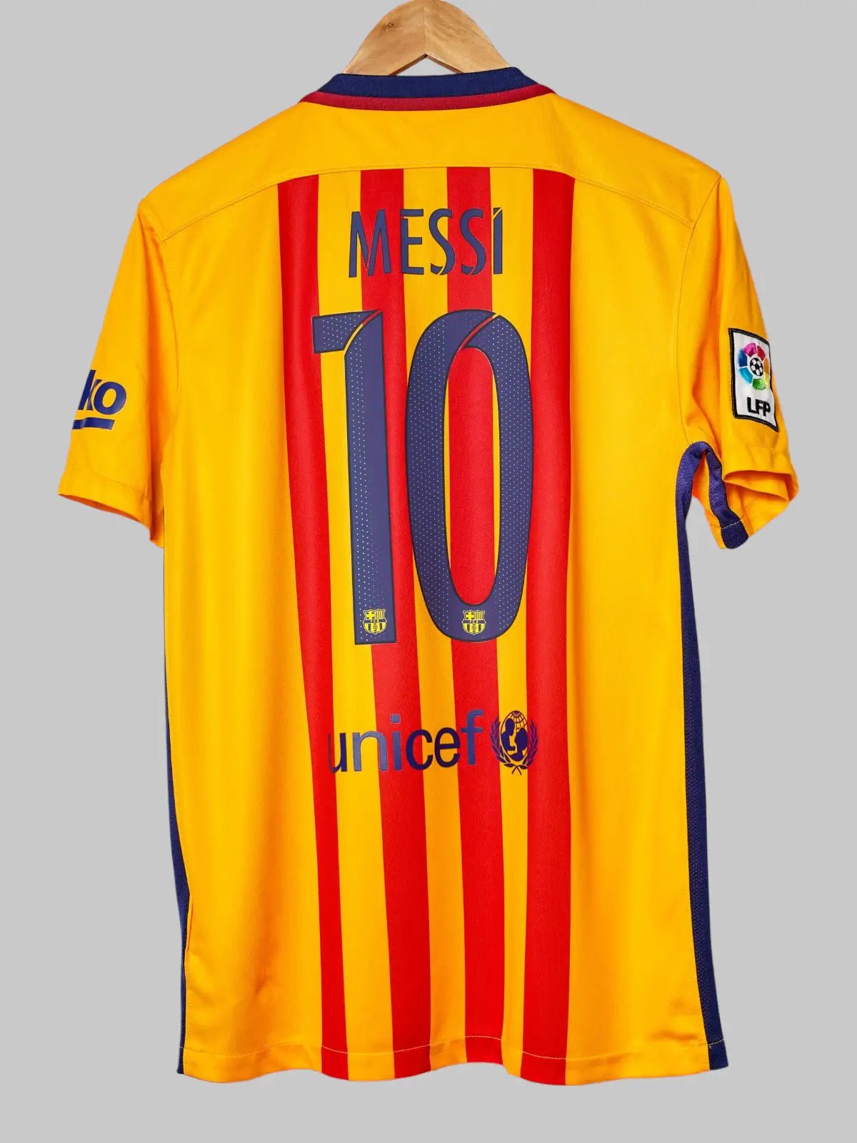 FC Barcelona Away Shirt 2015/16 Messi 10 (M)