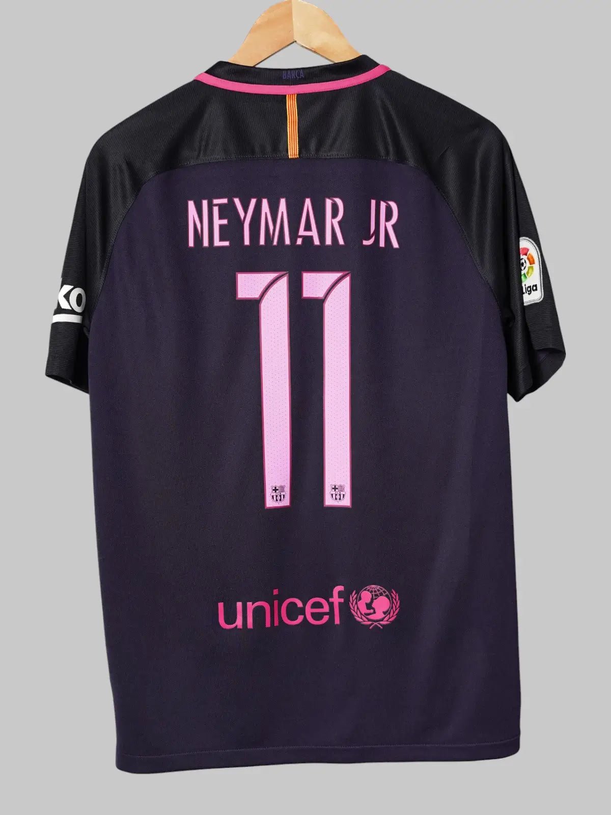 FC Barcelona Away Shirt 2016/17 Neymar Jr 11 (M)