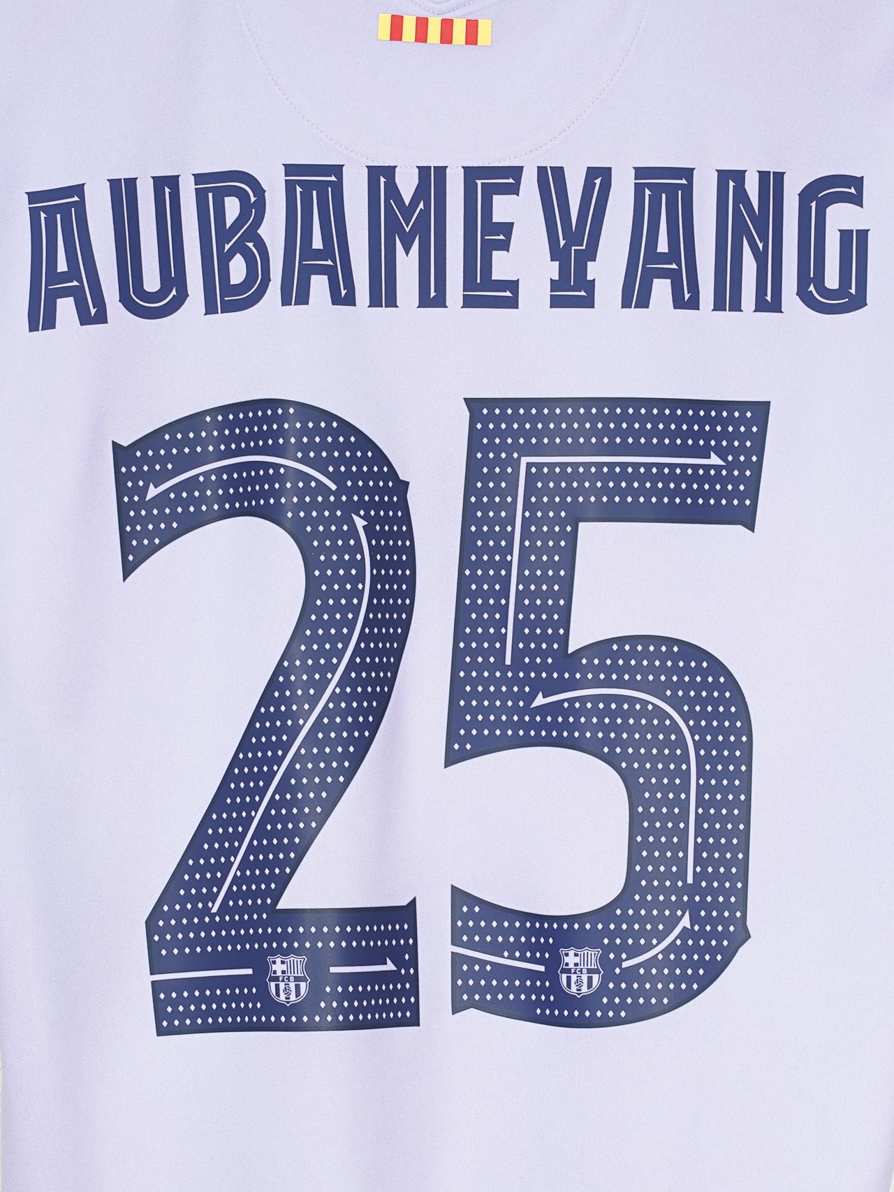 FC Barcelona Away Shirt 2021/22 Aubameyang 25 (M)