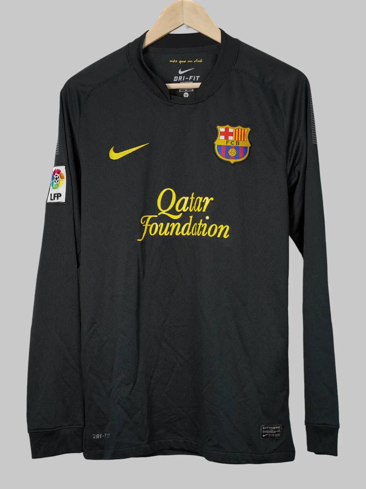 FC Barcelona Away Shirt L/S 2011/12 Messi 10 (M)