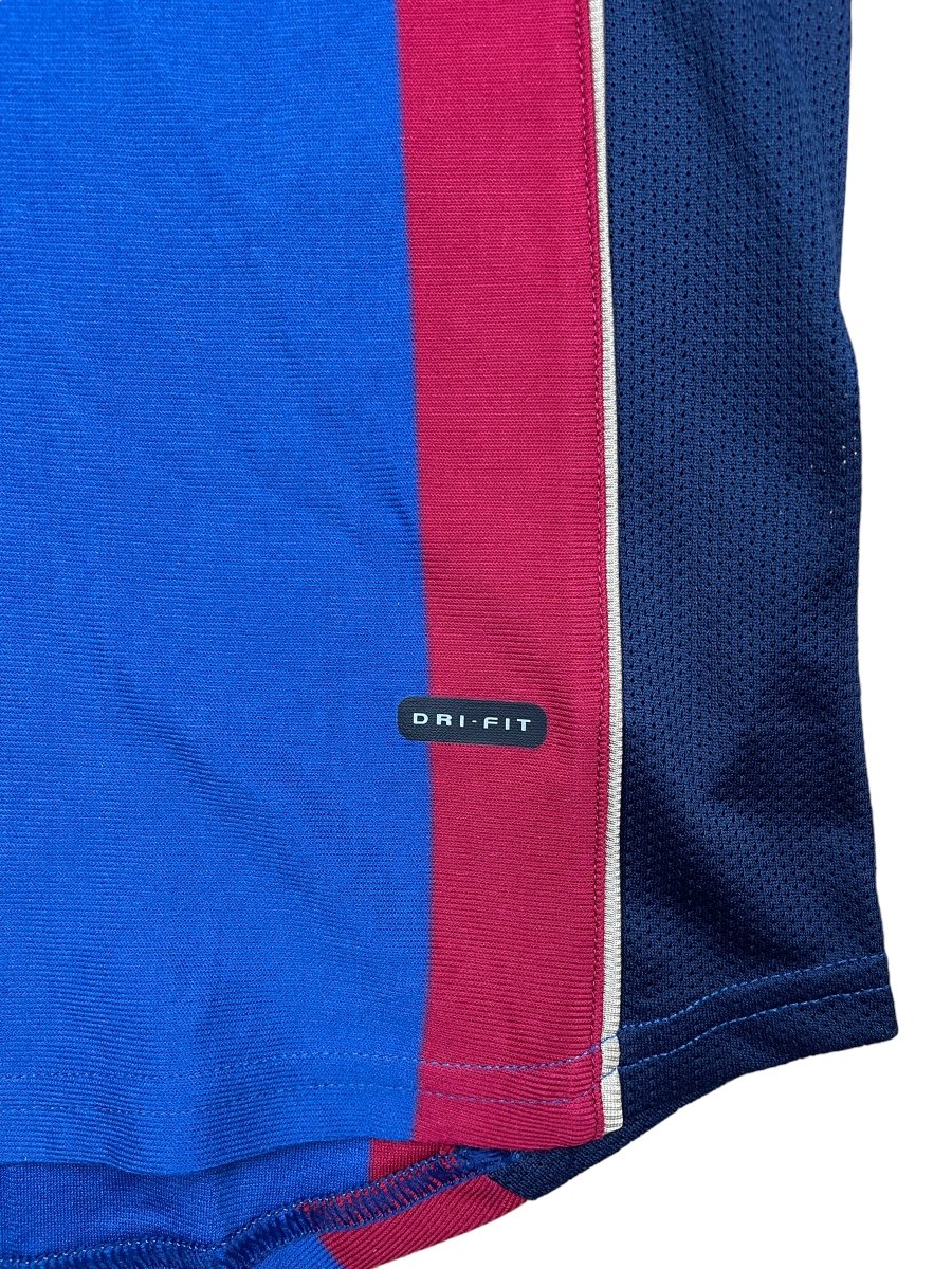 FC Barcelona Home Shirt 2001/2 - 10/10 - XL