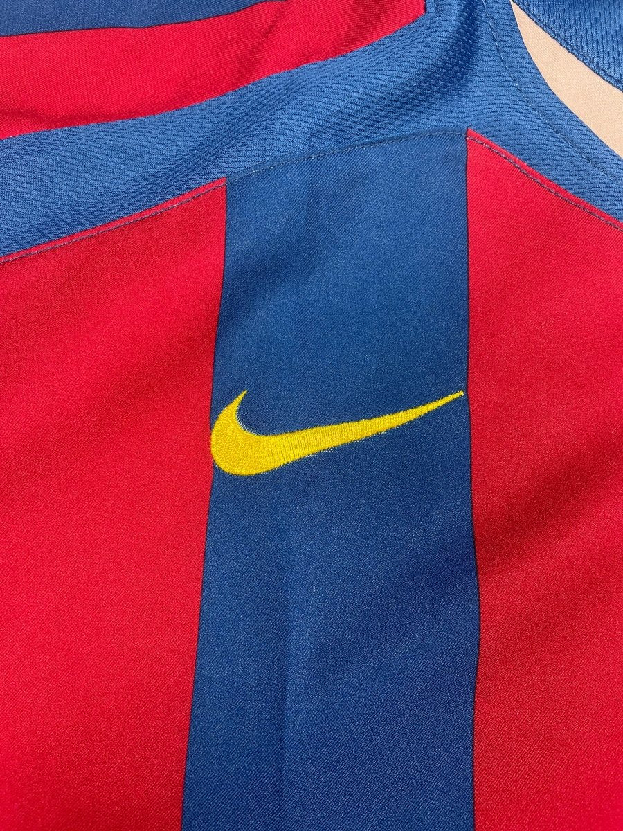 FC Barcelona Home Shirt 2005/6 - 10/10 - XL