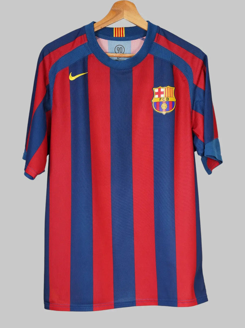 FC Barcelona Home Shirt 2005/6 Messi 30 (M)