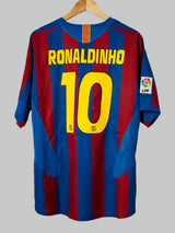 FC Barcelona Home Shirt 2005/6 Ronaldinho 10 (L)