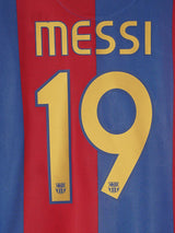 FC Barcelona Home Shirt 2006/7 Messi 19 (M)