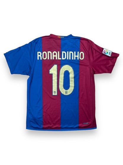 FC Barcelona Home Shirt 2006/7 Ronaldinho #10 - 9/10 - L