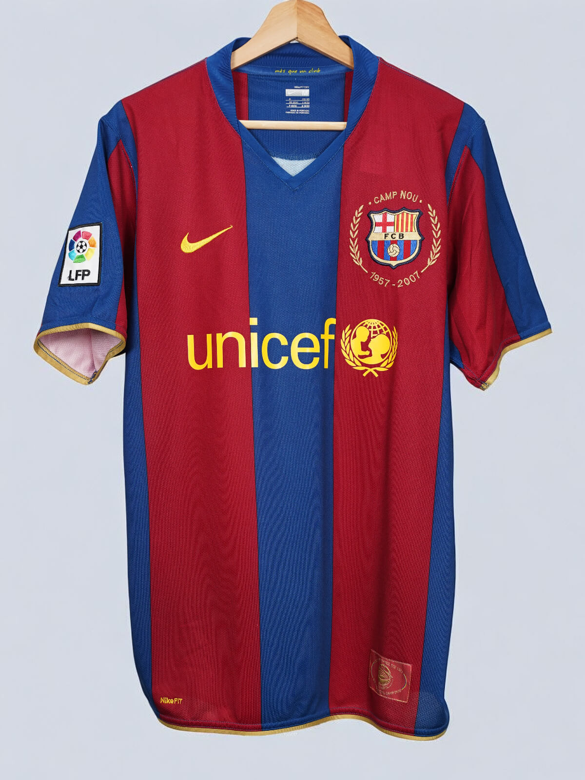 FC Barcelona Home Shirt 2007/8 Messi 19 (M)