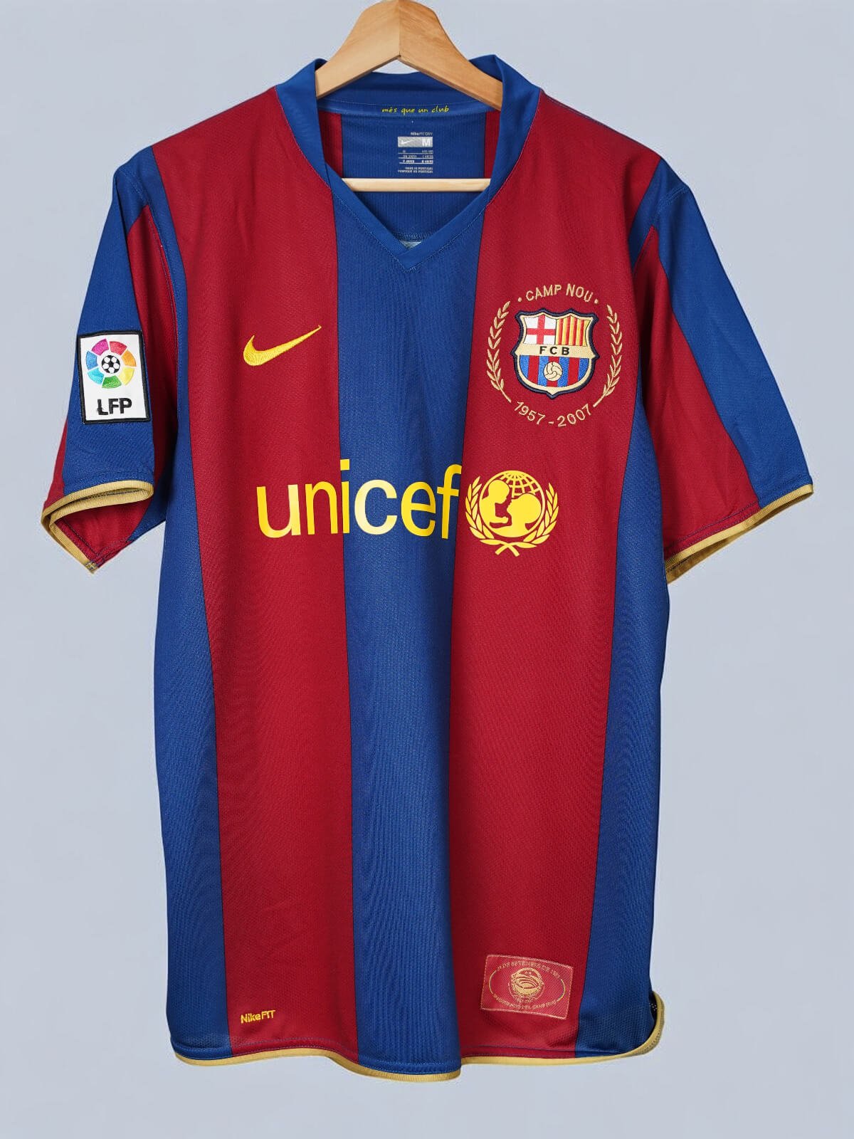 FC Barcelona Home Shirt 2007/8 Ronaldinho 10 (L)