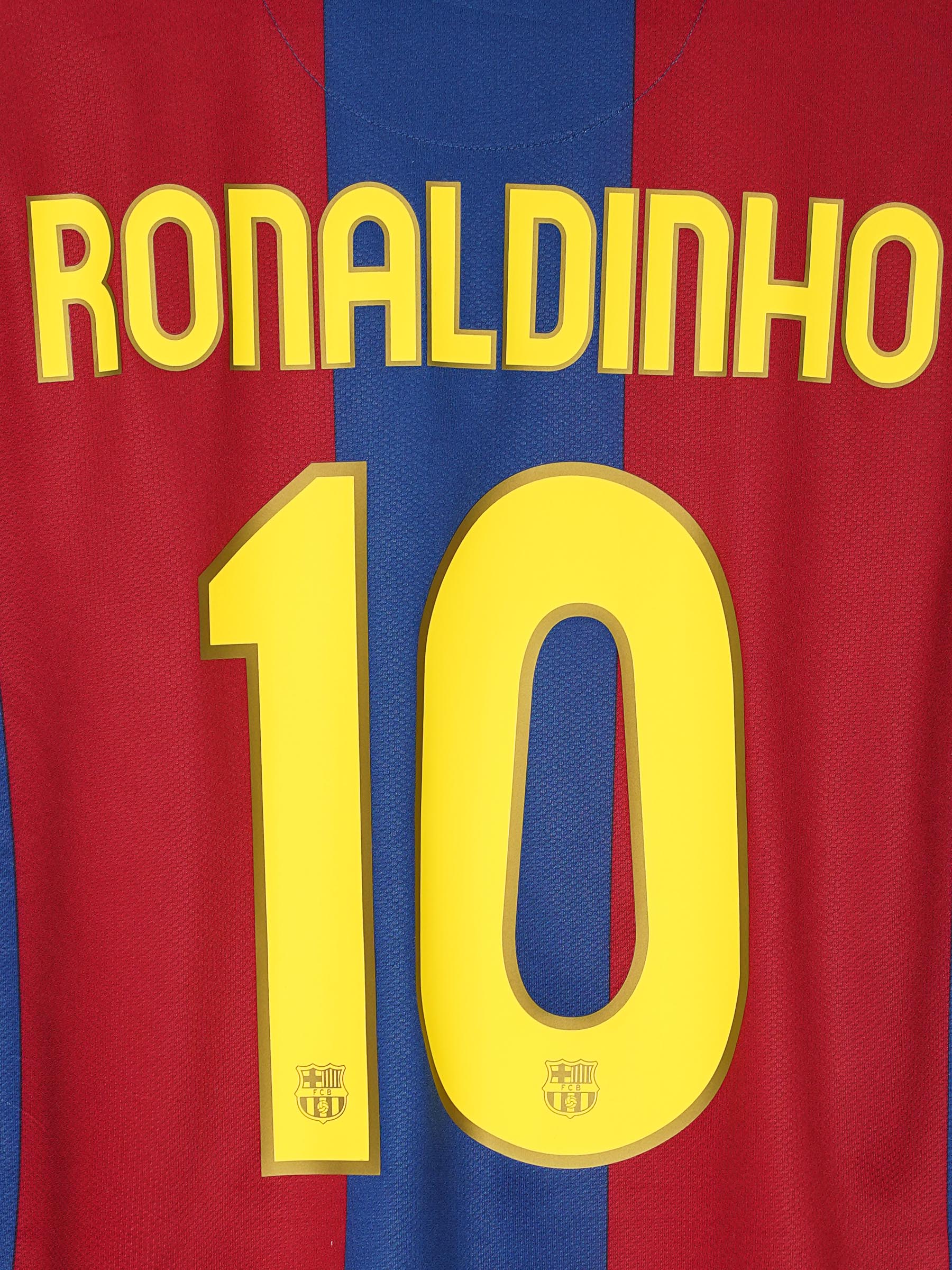 FC Barcelona Home Shirt 2007/8 Ronaldinho 10 (L)