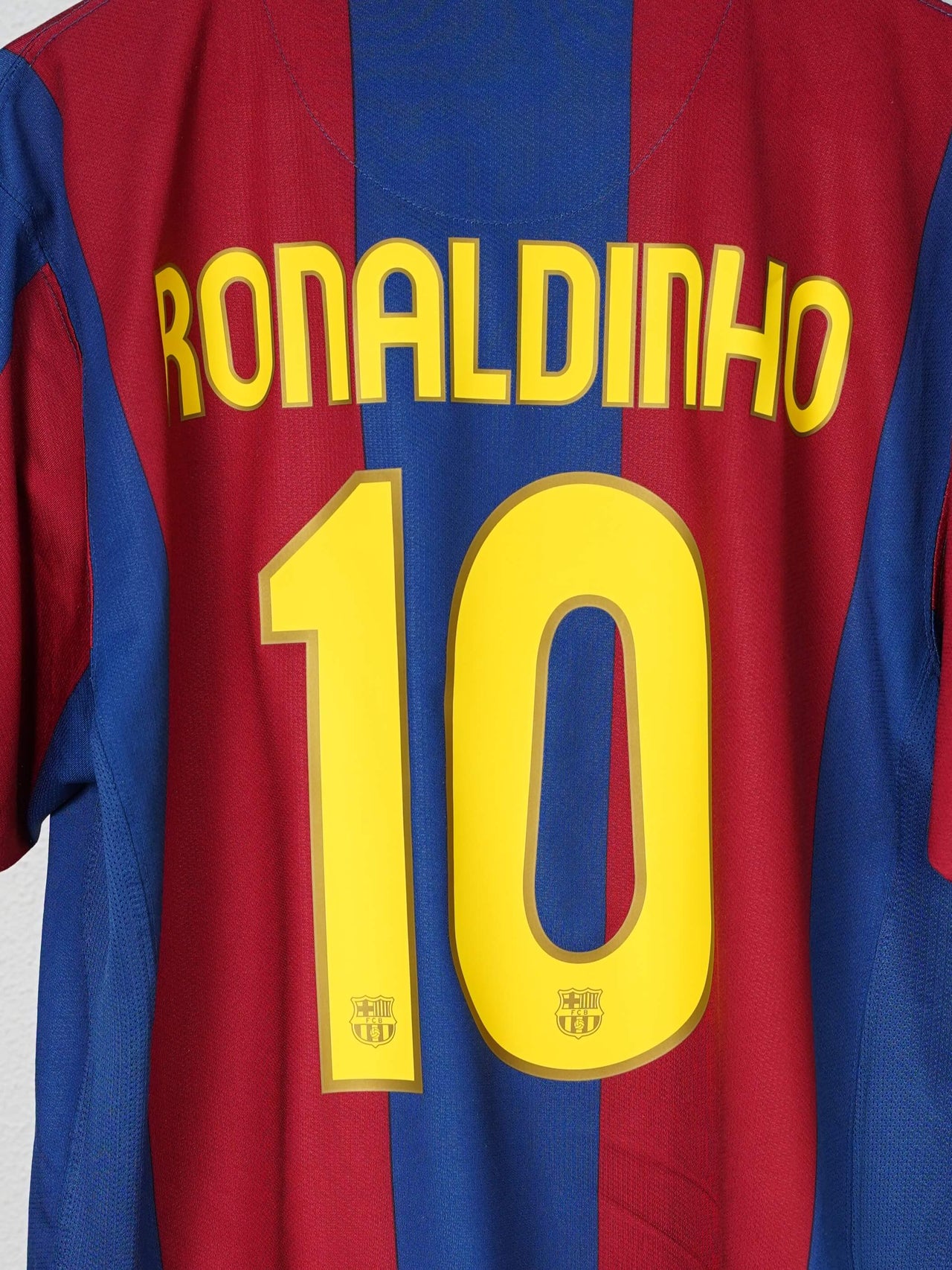 FC Barcelona Home Shirt 2007/8 Ronaldinho 10 (L)