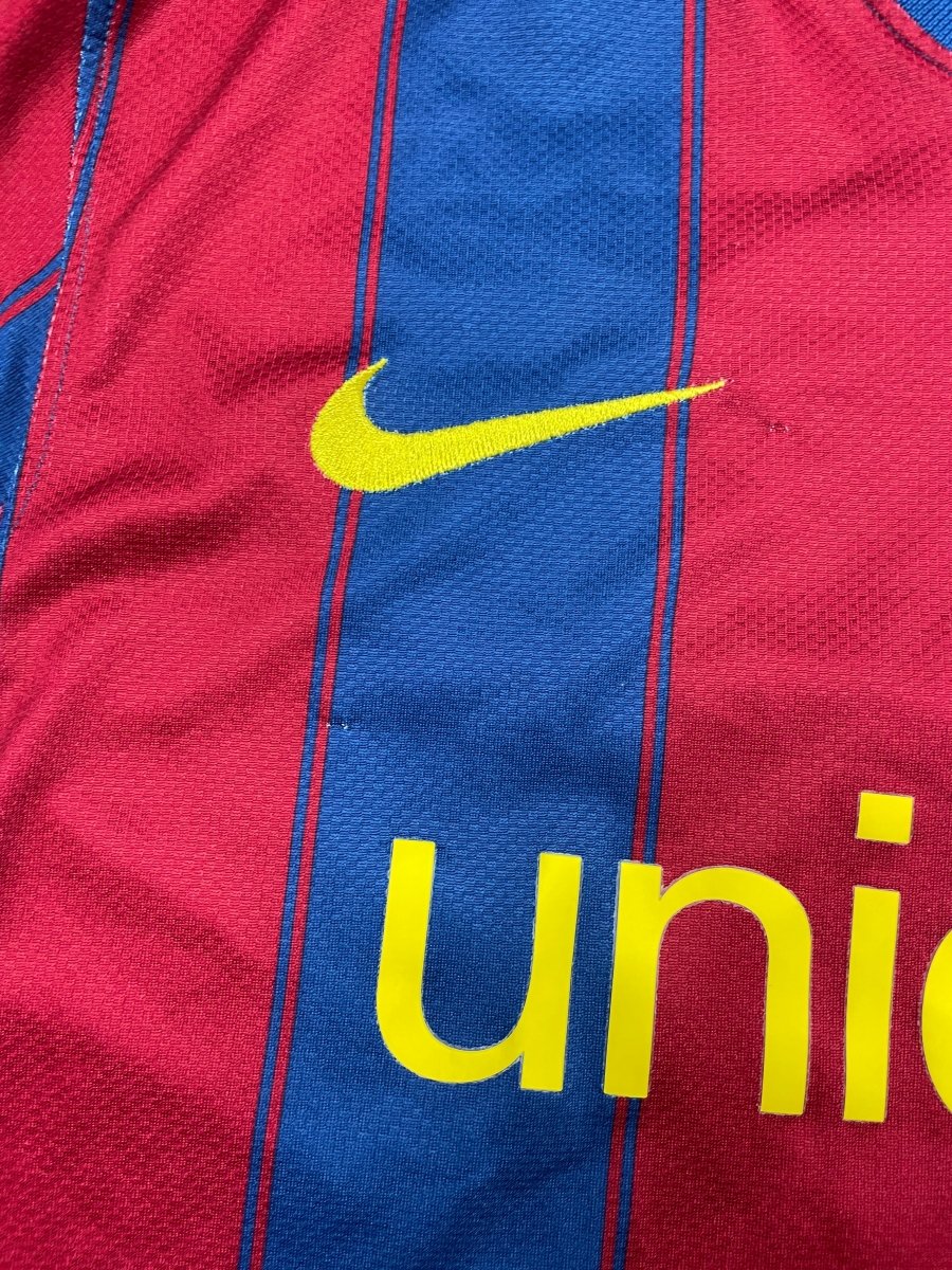 FC Barcelona Home Shirt 2009/10 Iniesta #8 - 8/10 - L