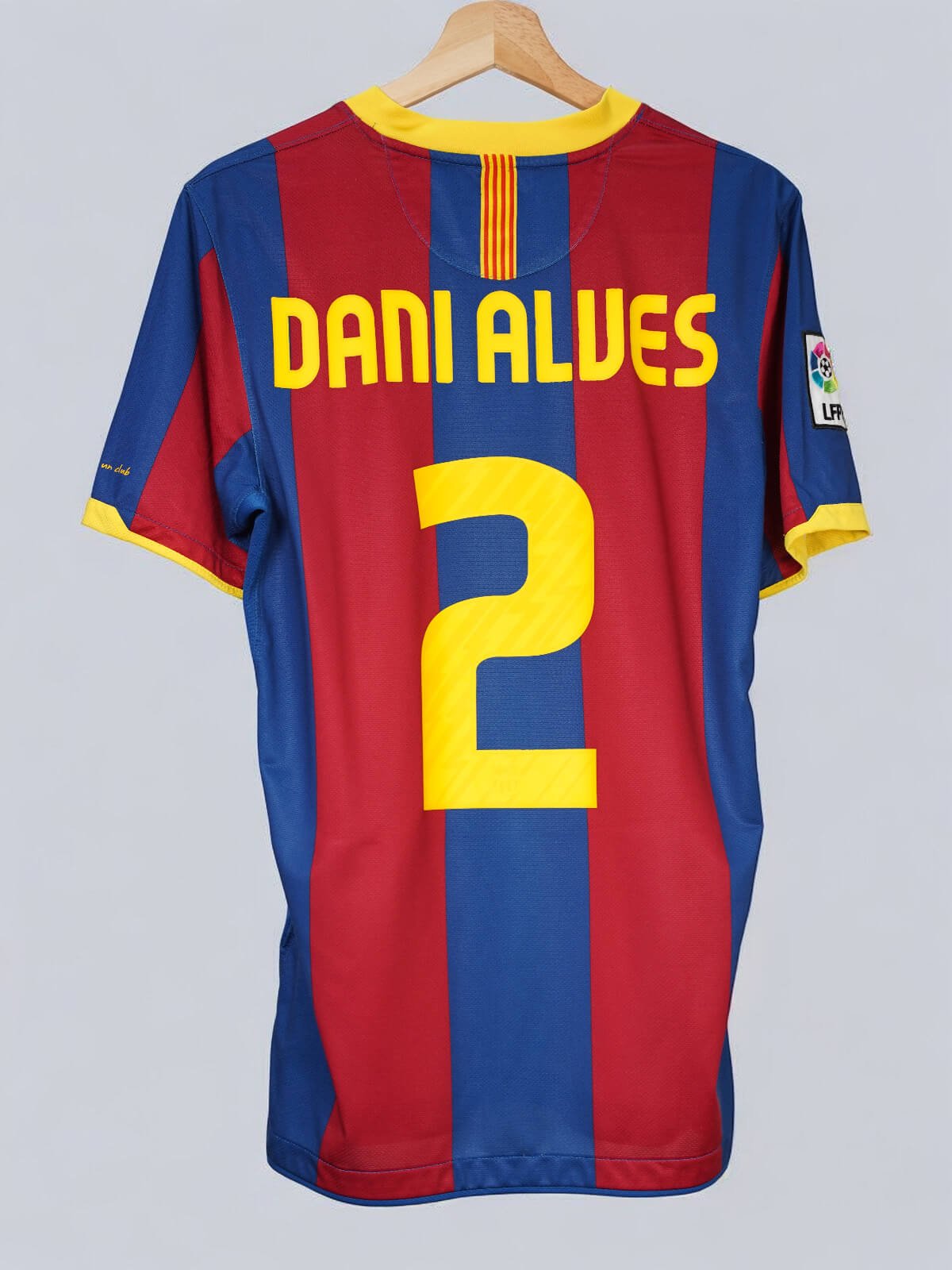 FC Barcelona Home Shirt 2010/11 Dani Alves 2 (S)