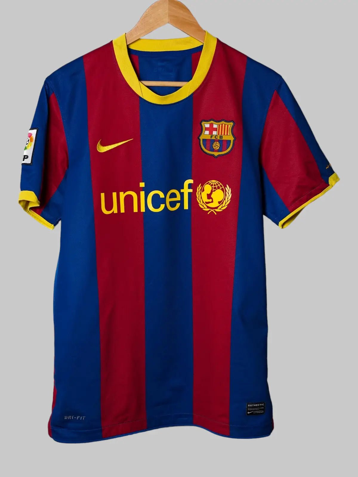 FC Barcelona Home Shirt 2010/11 (M)