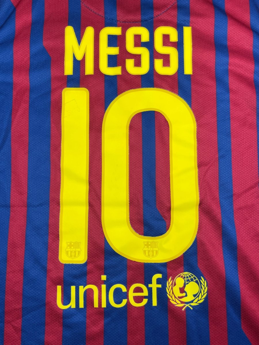 FC Barcelona Home Shirt 2011/12 Messi #10 - L Kids - 9/10