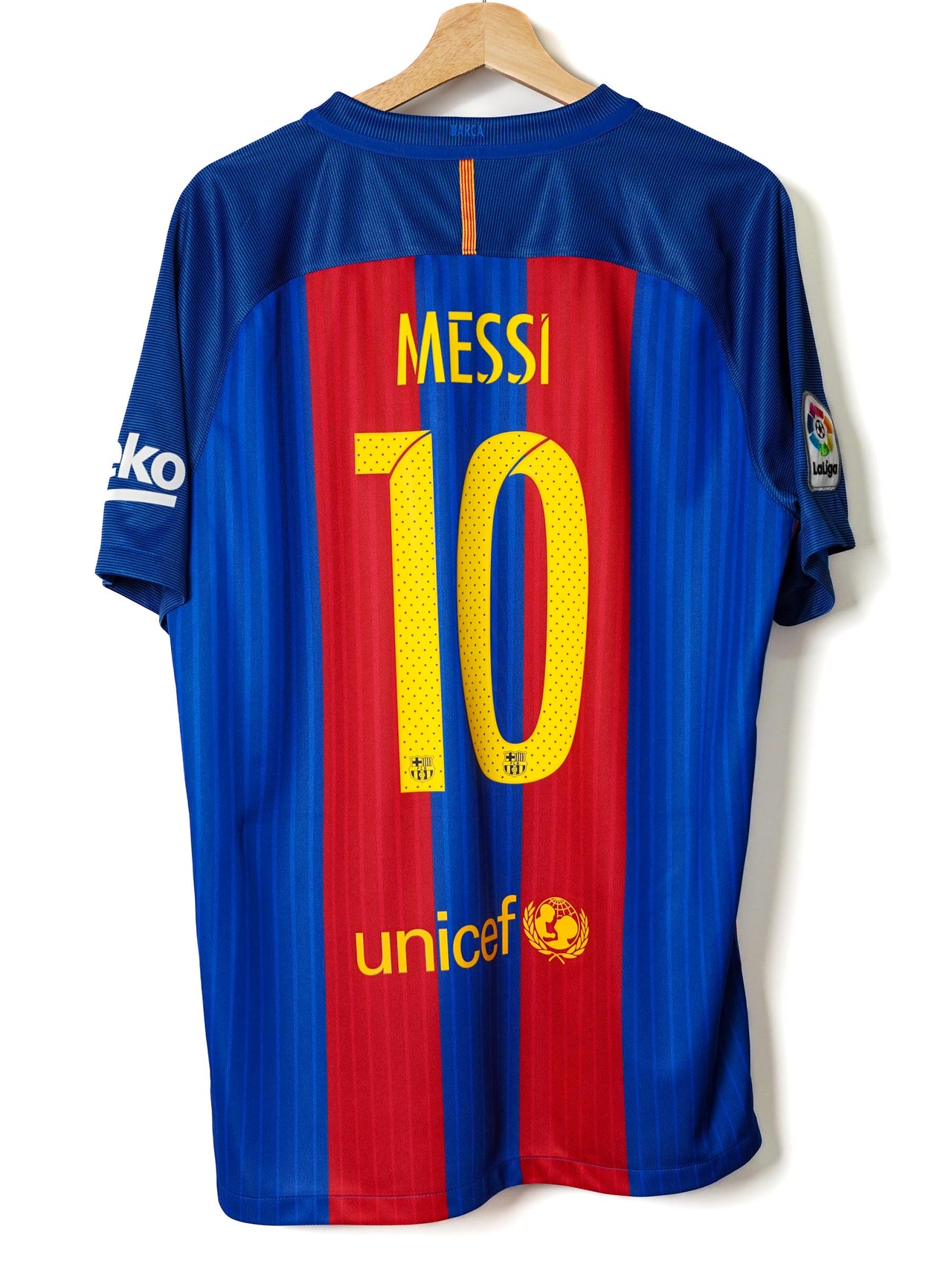 FC Barcelona Home Shirt 2016/17 Messi 10 (L)