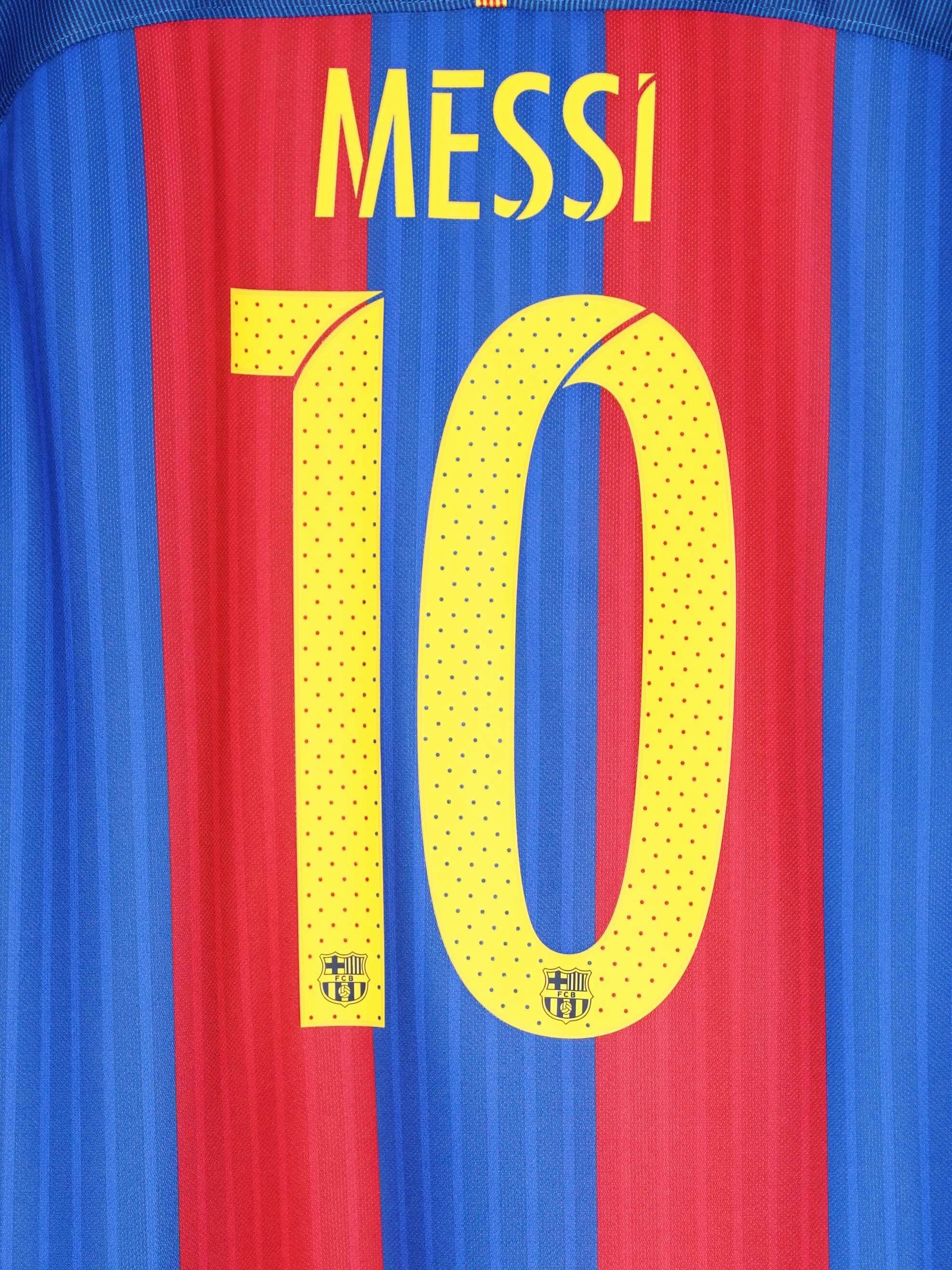 FC Barcelona Home Shirt 2016/17 Messi 10 (XL)