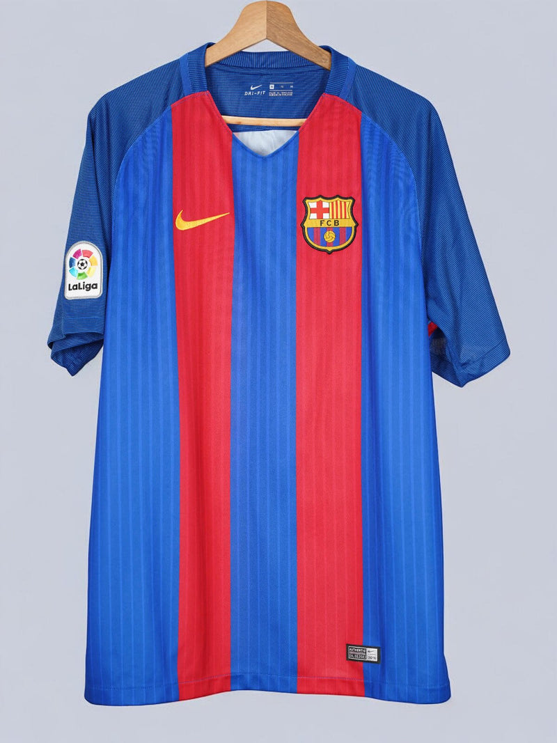FC Barcelona Home Shirt 2016/17 Messi 10 (XL)