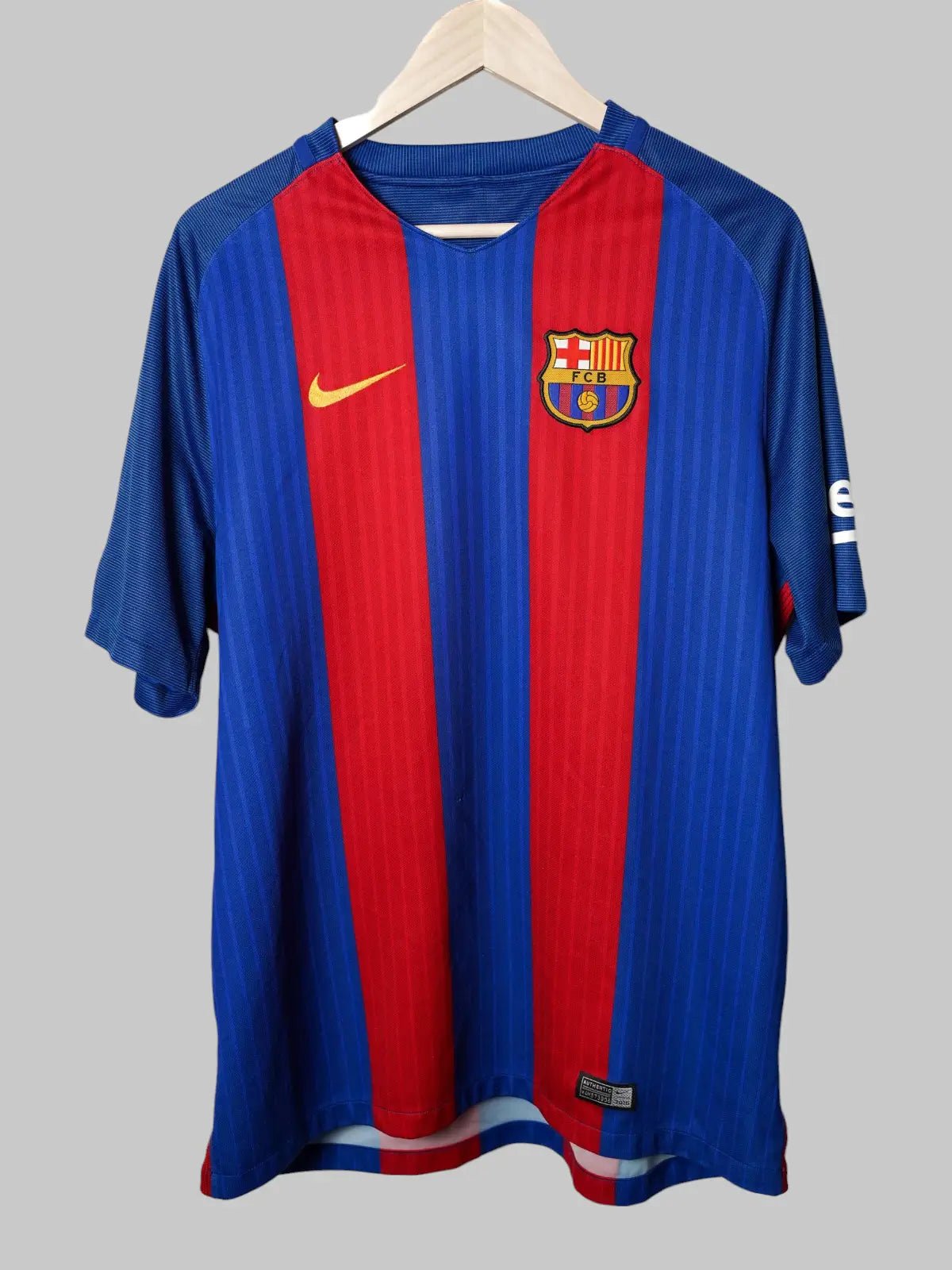 FC Barcelona Home Shirt 2016/17 Messi 10 (XXL)