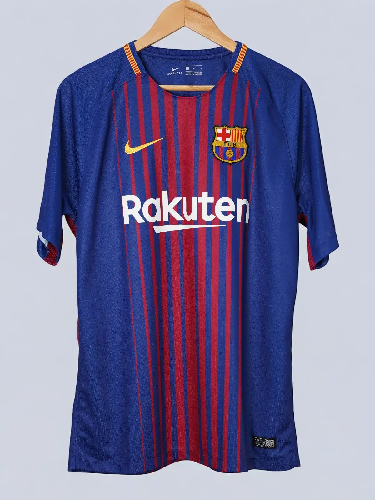 FC Barcelona Home Shirt 2017/18 A.Iniesta 8 (L)