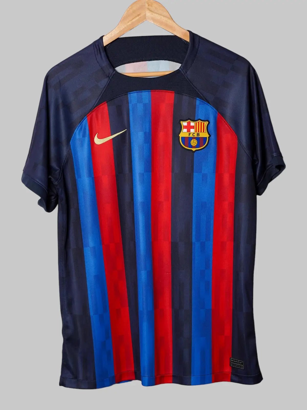 FC Barcelona Home Shirt 2022/23 Lamine Yamal 41 (L)
