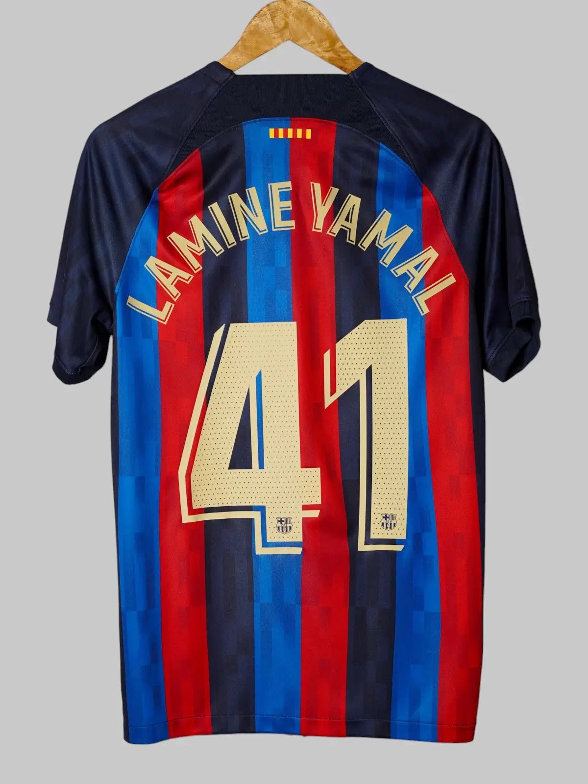 FC Barcelona Home Shirt 2022/23 Lamine Yamal 41 (S)