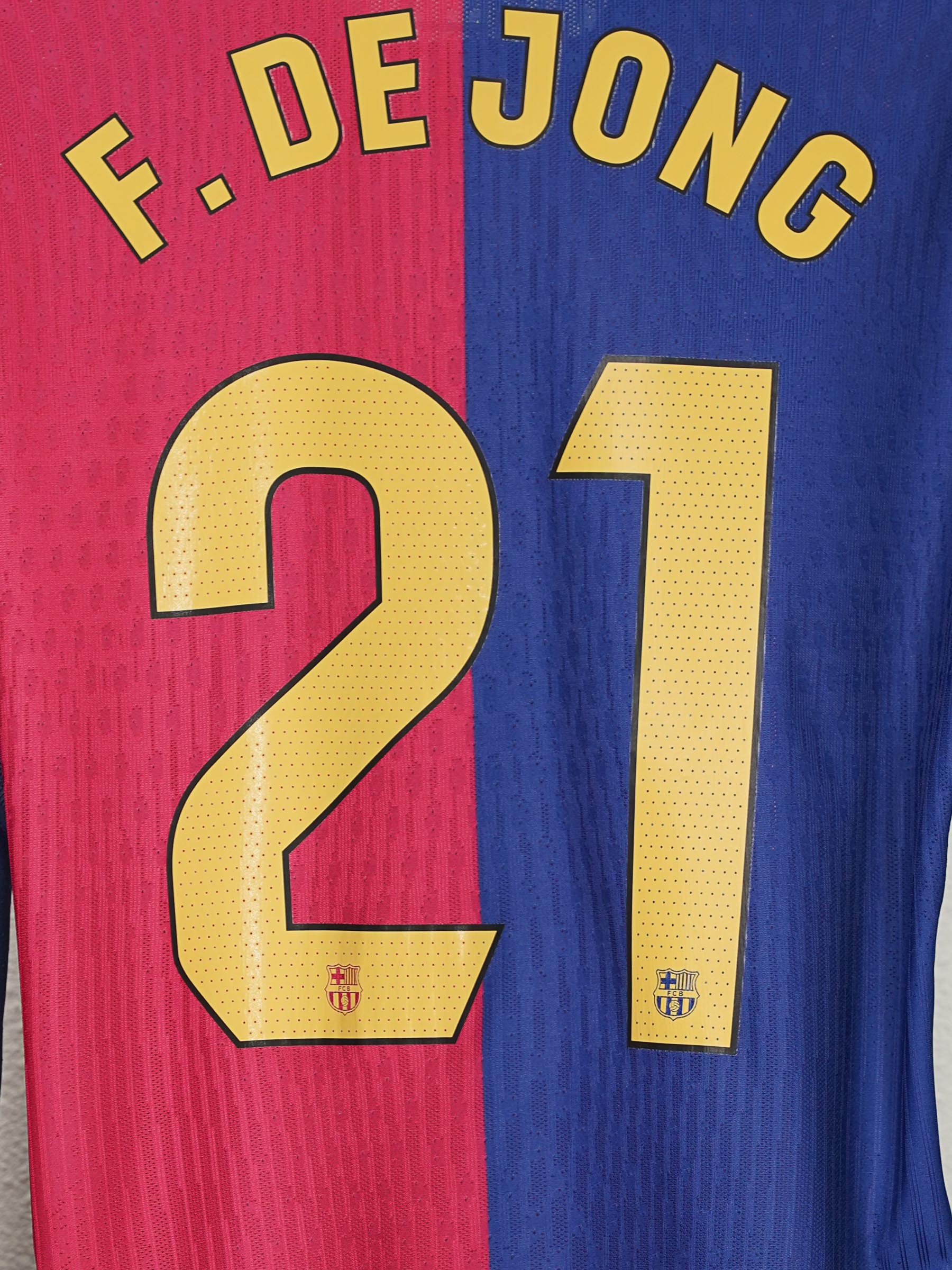 FC Barcelona Home Shirt 2024/25 BNWT F. De Jong 21 (L)