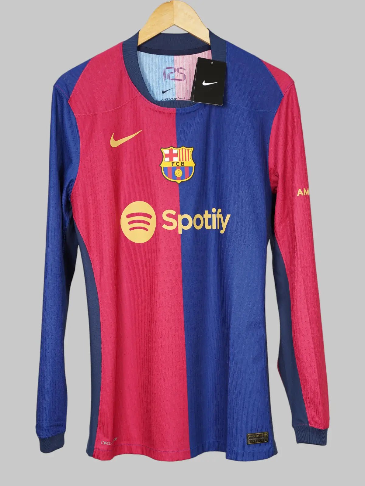 FC Barcelona Home Shirt 2024/25 BNWT F. De Jong 21 (L)