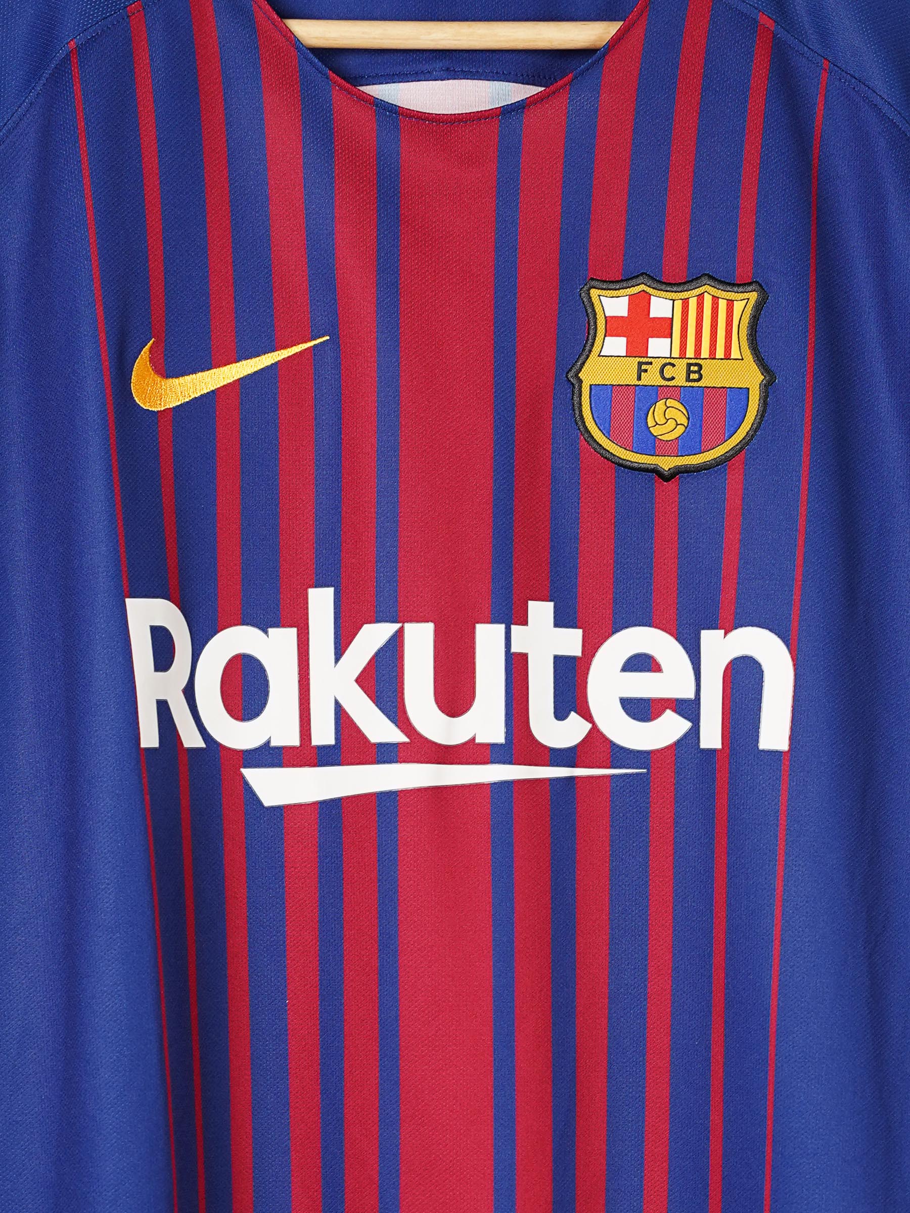 FC Barcelona Home Shirt L/S 2017/18 Messi 10 (XL)