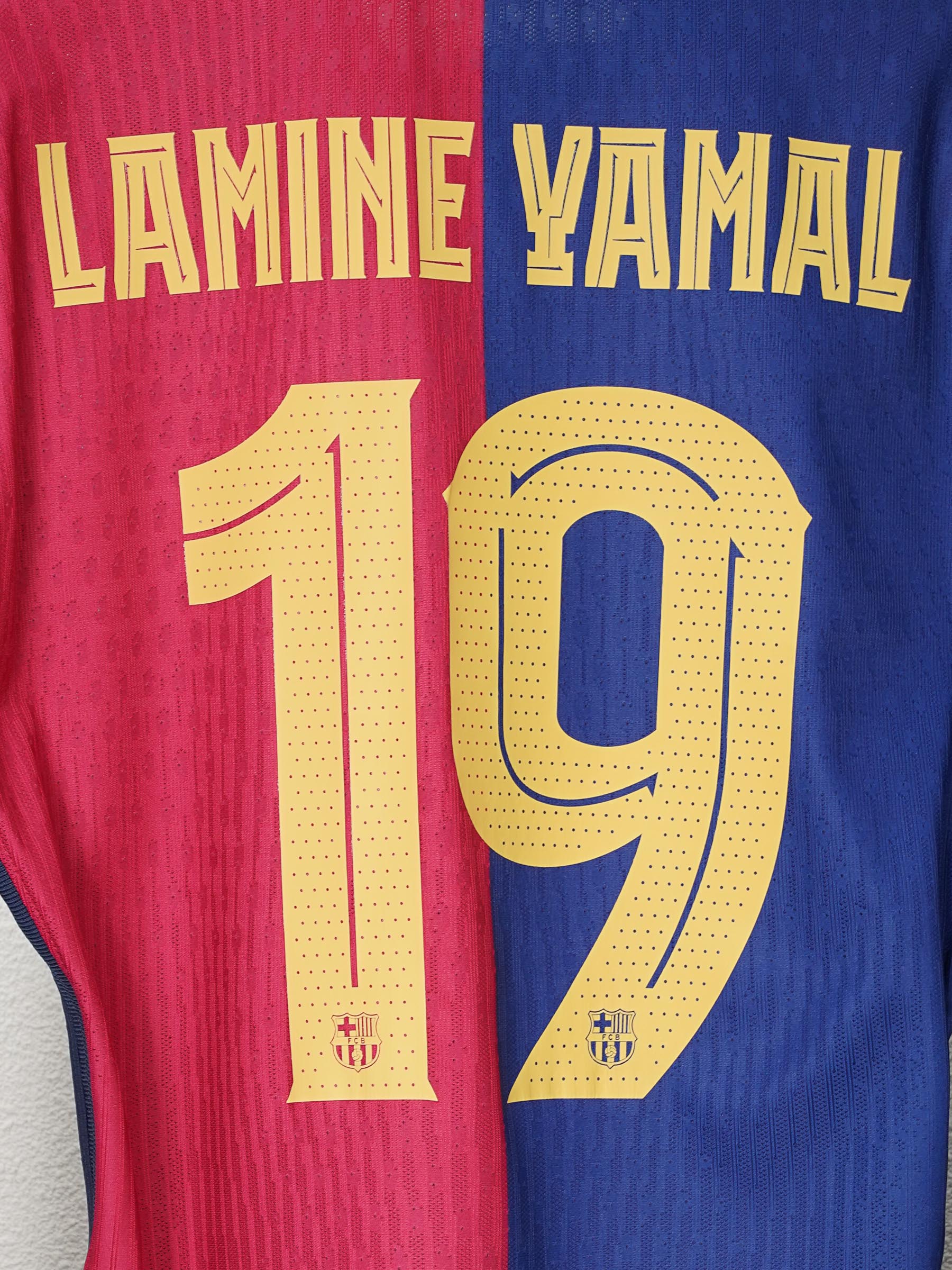 2024/25 Barcelona Yamal #19 Home Shirt Player Issue L/S BNWT (L