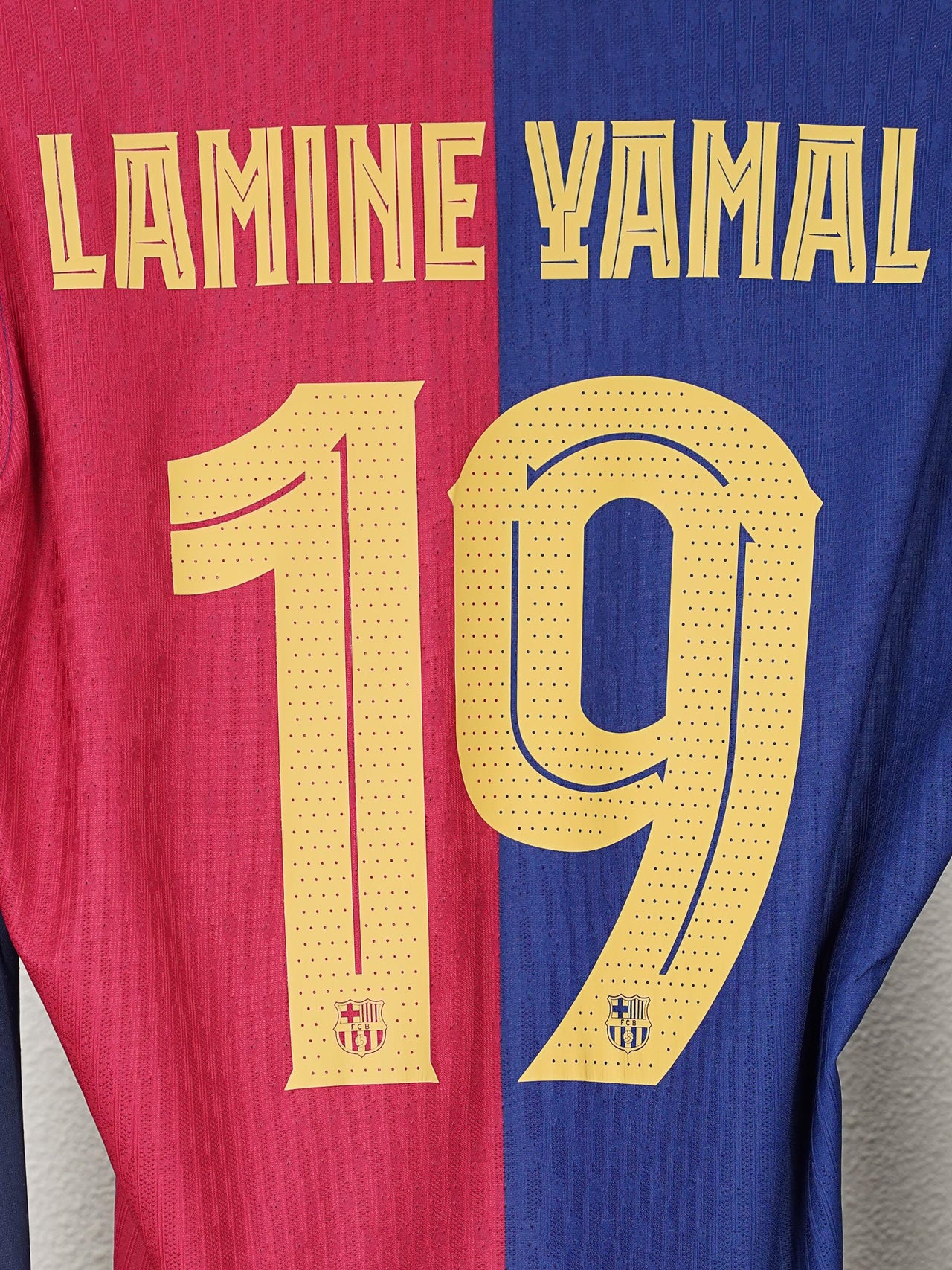 FC Barcelona Home Shirt Player Issue L/S 2024/25 Lamine Yamal 19 (L)