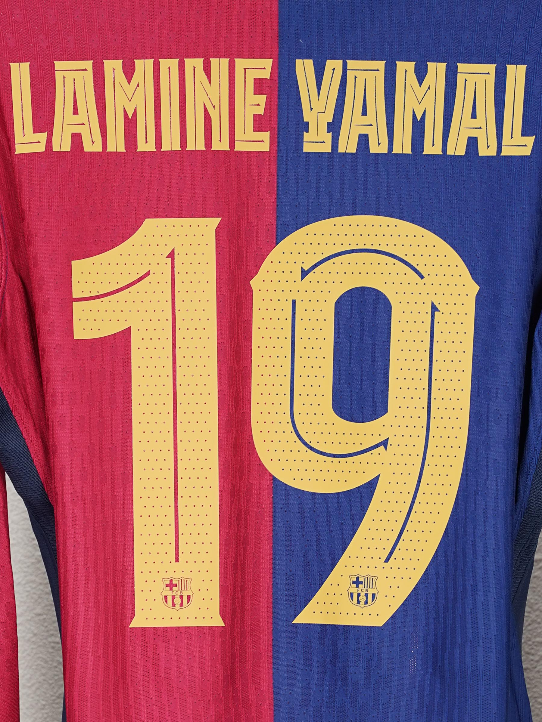 2024/25 Barcelona Yamal #19 Home Shirt L/S Player Issue (L) Nike