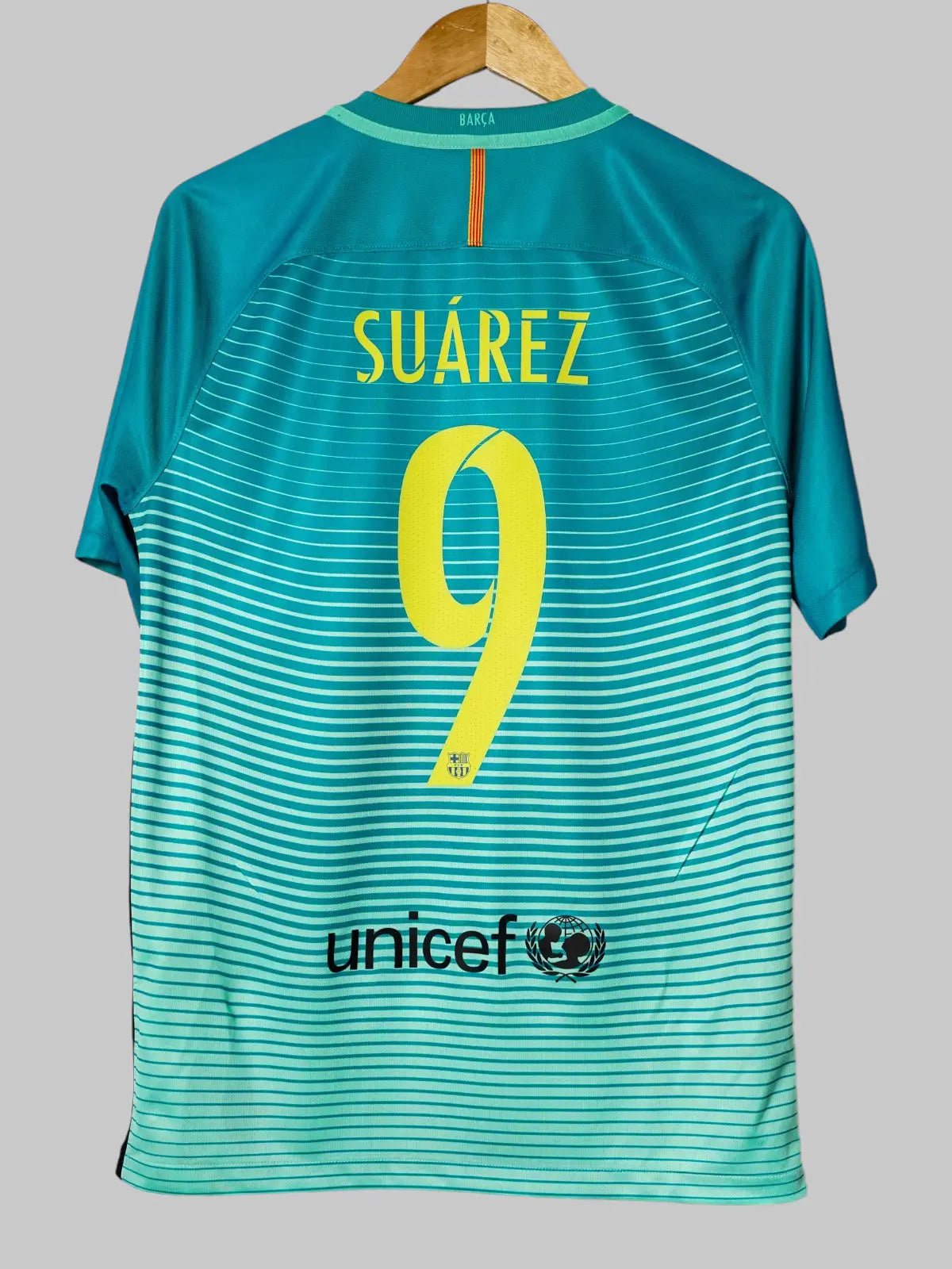 FC Barcelona Third Shirt 2016/17 Suarez 9 (M)
