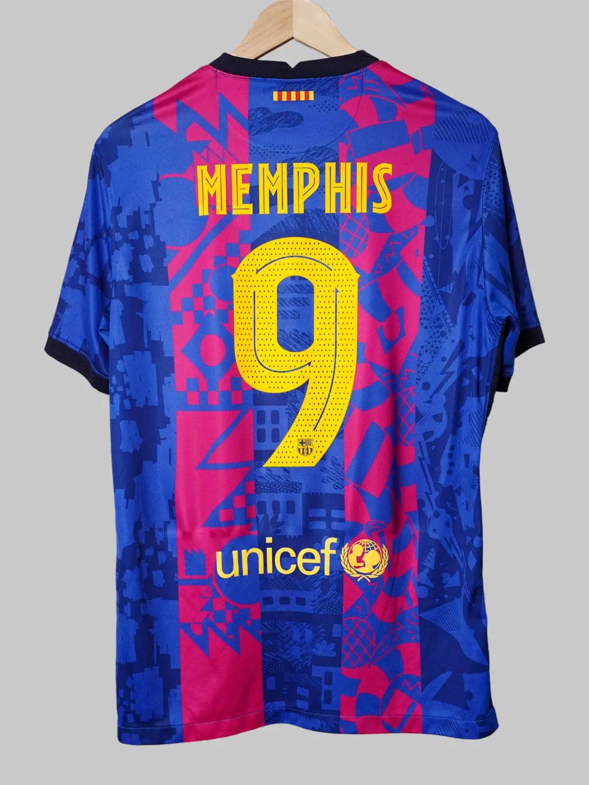 FC Barcelona Third Shirt 2021/22 Memphis 9 (L)