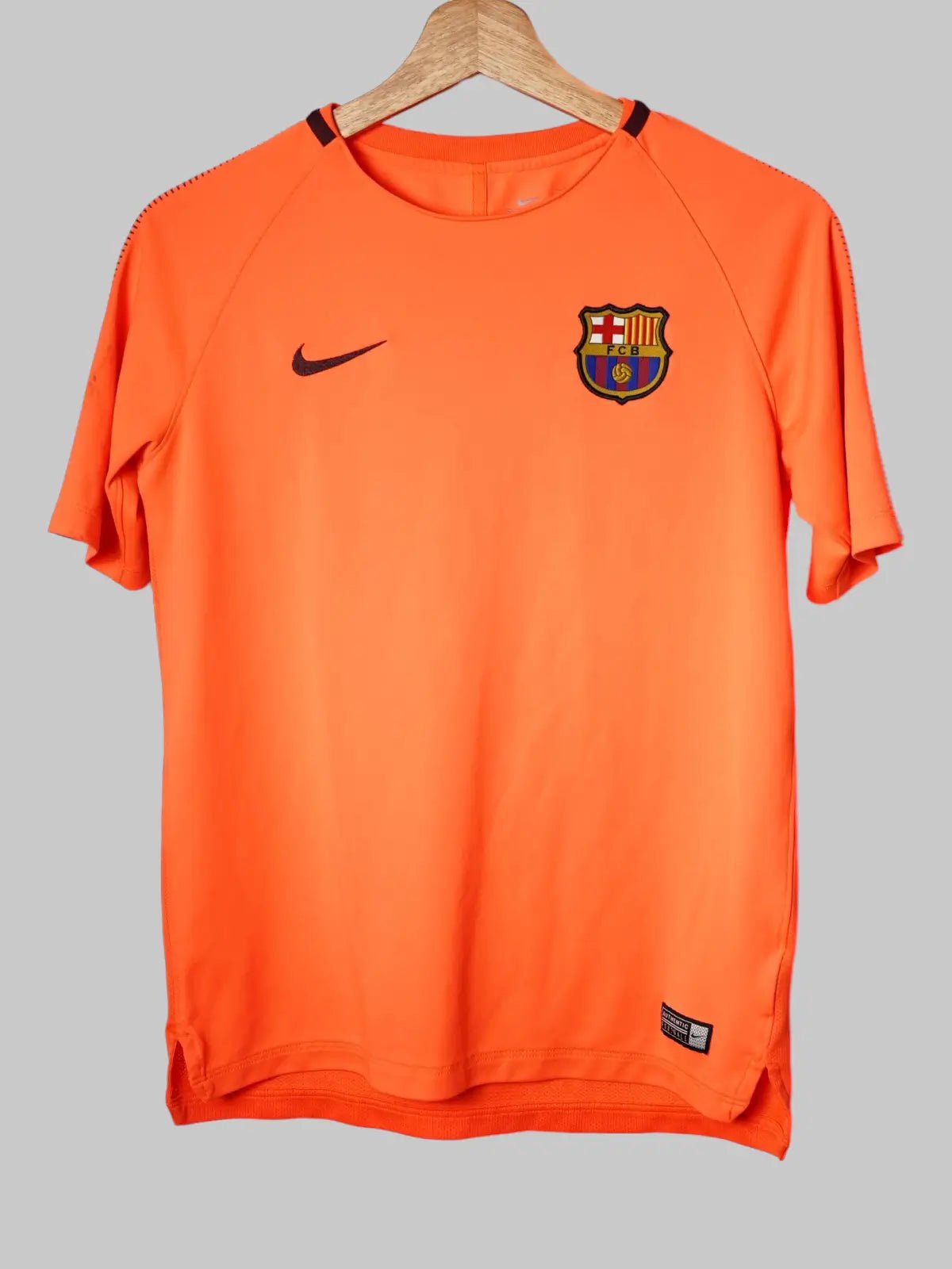 FC Barcelona Training Shirt 2017/18 (XL Kids)