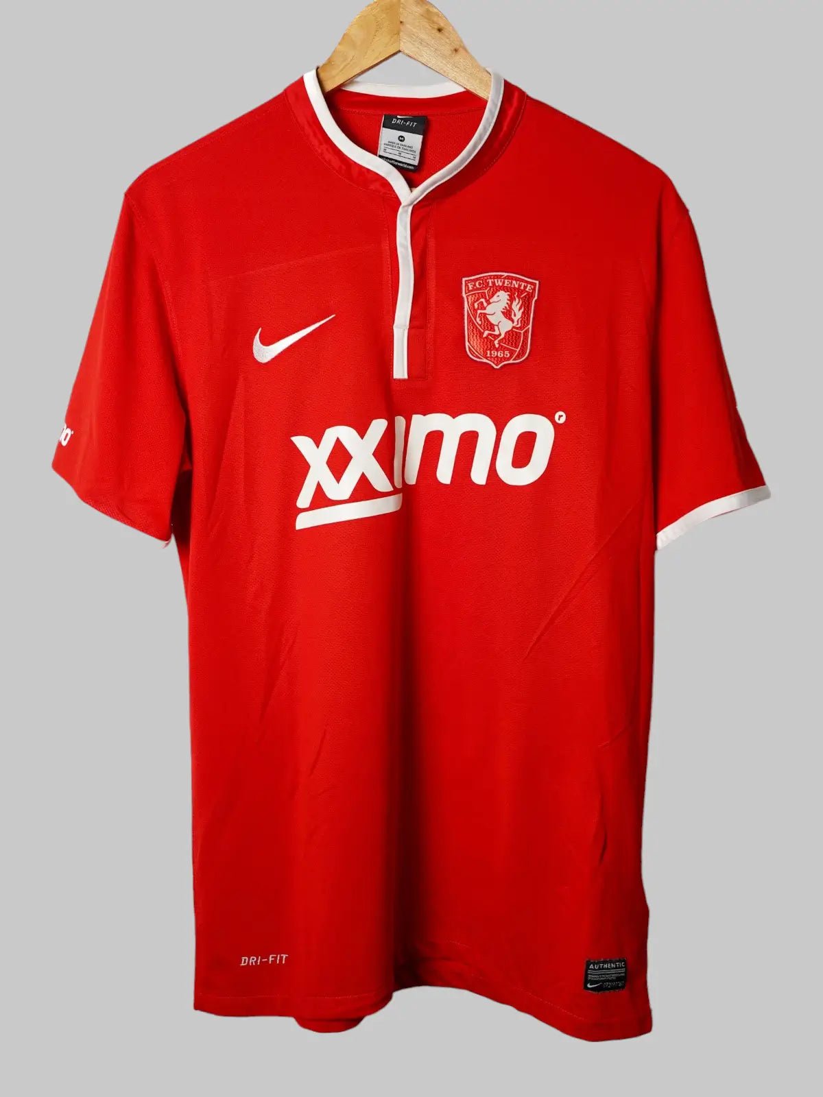 FC Twente Home Shirt 2013/14 Corona 11 (M)