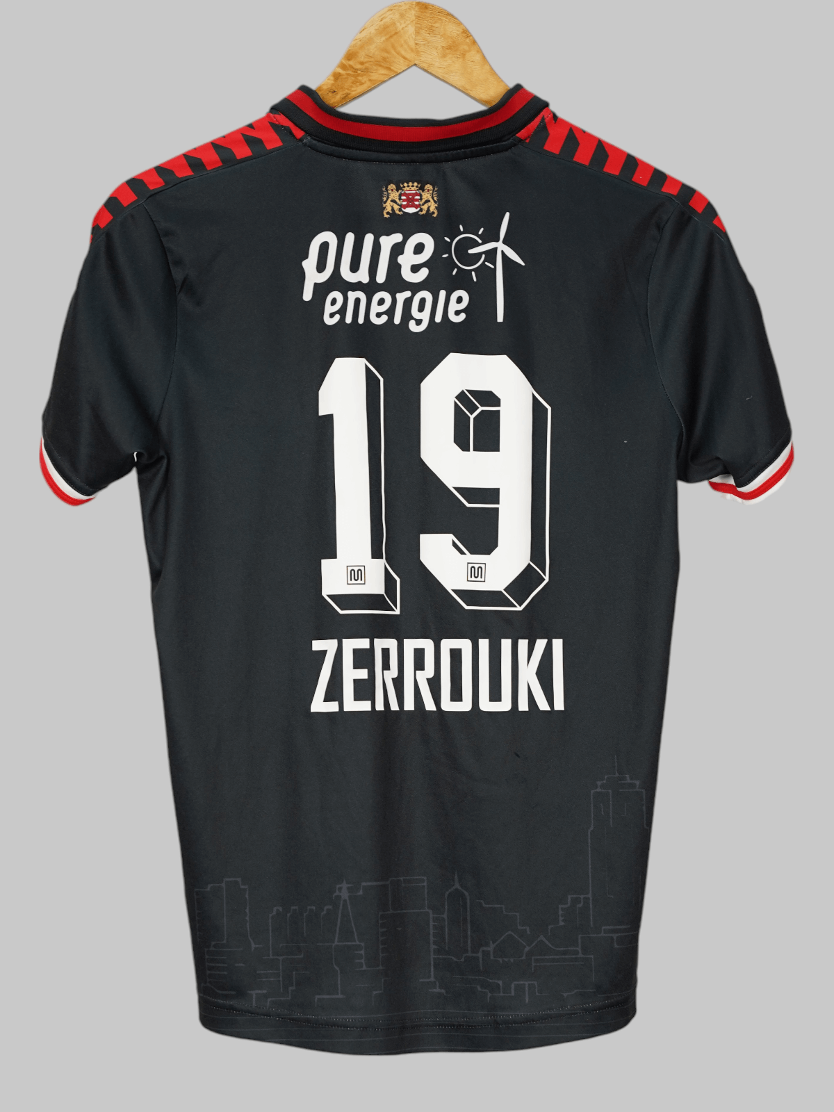 FC Twente Third Shirt 2021/22 Zerrouki 19 (XL Kids)