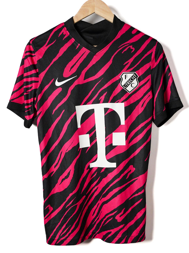 FC Utrecht Away Shirt 2022/23 Dost 28 (M)