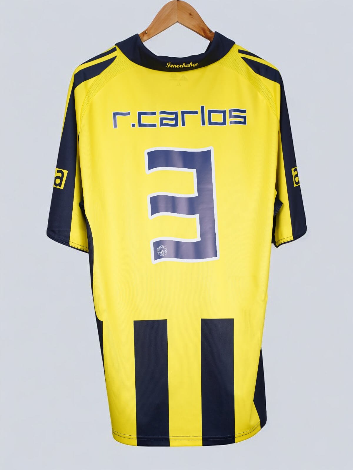 Fenerbahce Home Shirt 2008/9 R.Carlos 3 (XL)